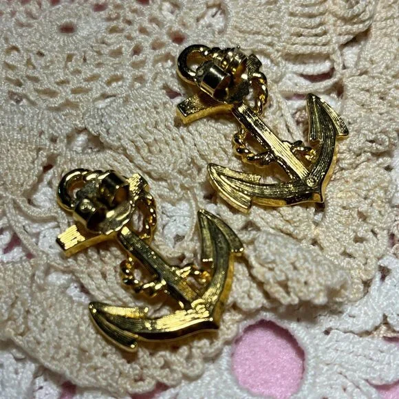 Nautical Gold and Cream Anchor Earrings - Picture 4 of 5